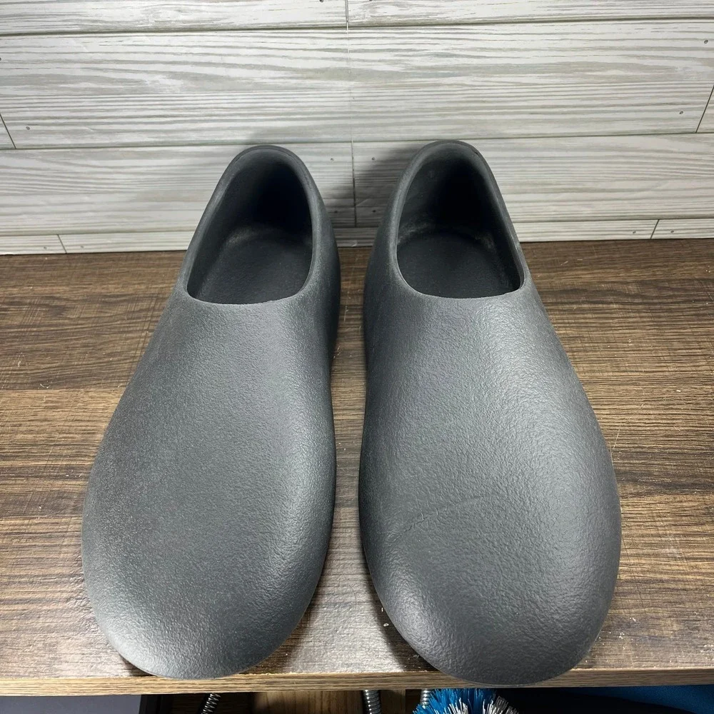 Yeezy yzy sl